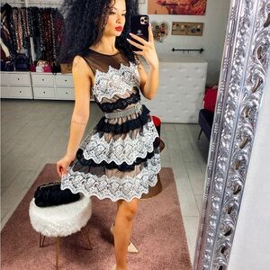 Betsey & Adam Elegant Lace Dress